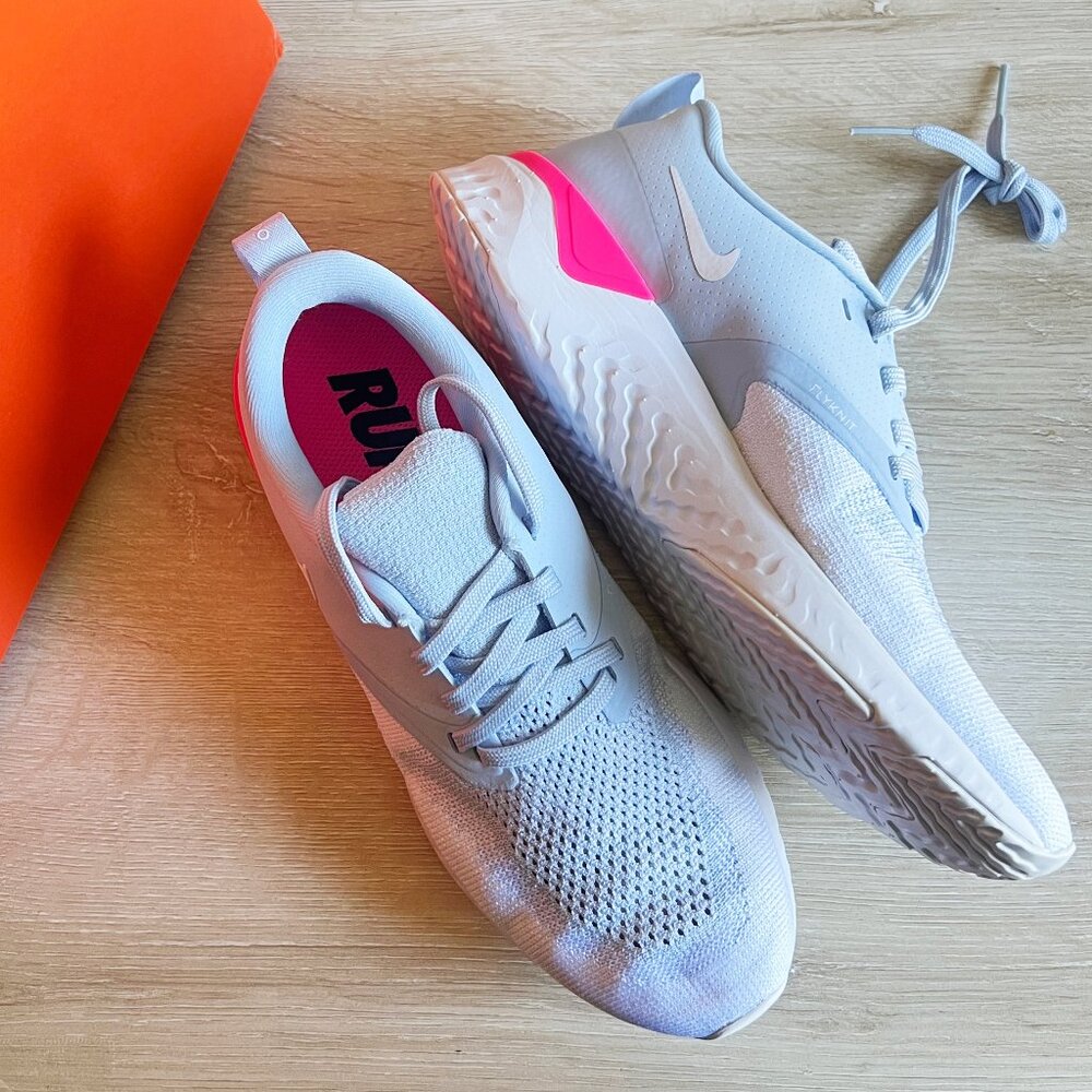 nike odyssey sneakers 🌼